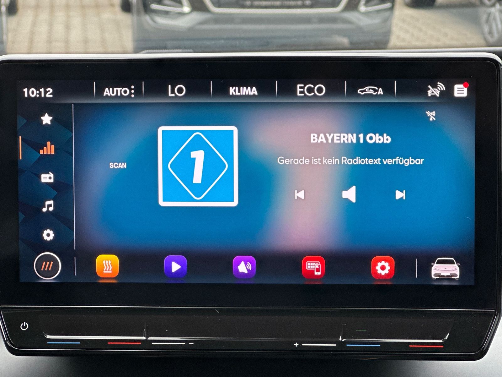 Fahrzeugabbildung CUPRA Born 150KW NAV+LED+KEYLESS+PDC+DAB+18ZOLL+58kWh