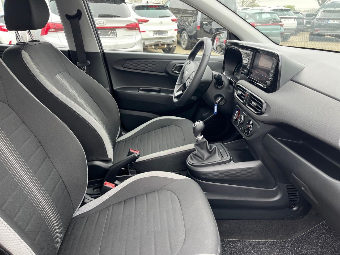 Hyundai i10 – Bild 12