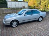 Mercedes-Benz Mercedes Benz E280 Automatik - gebrauchte Mercedes-Benz E 280 aus dem Jahr 1997
