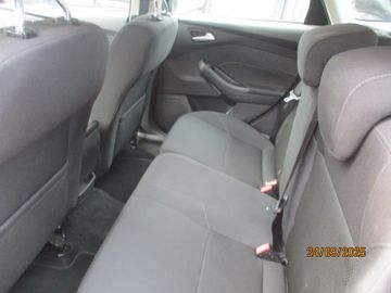 Ford Focus - 8