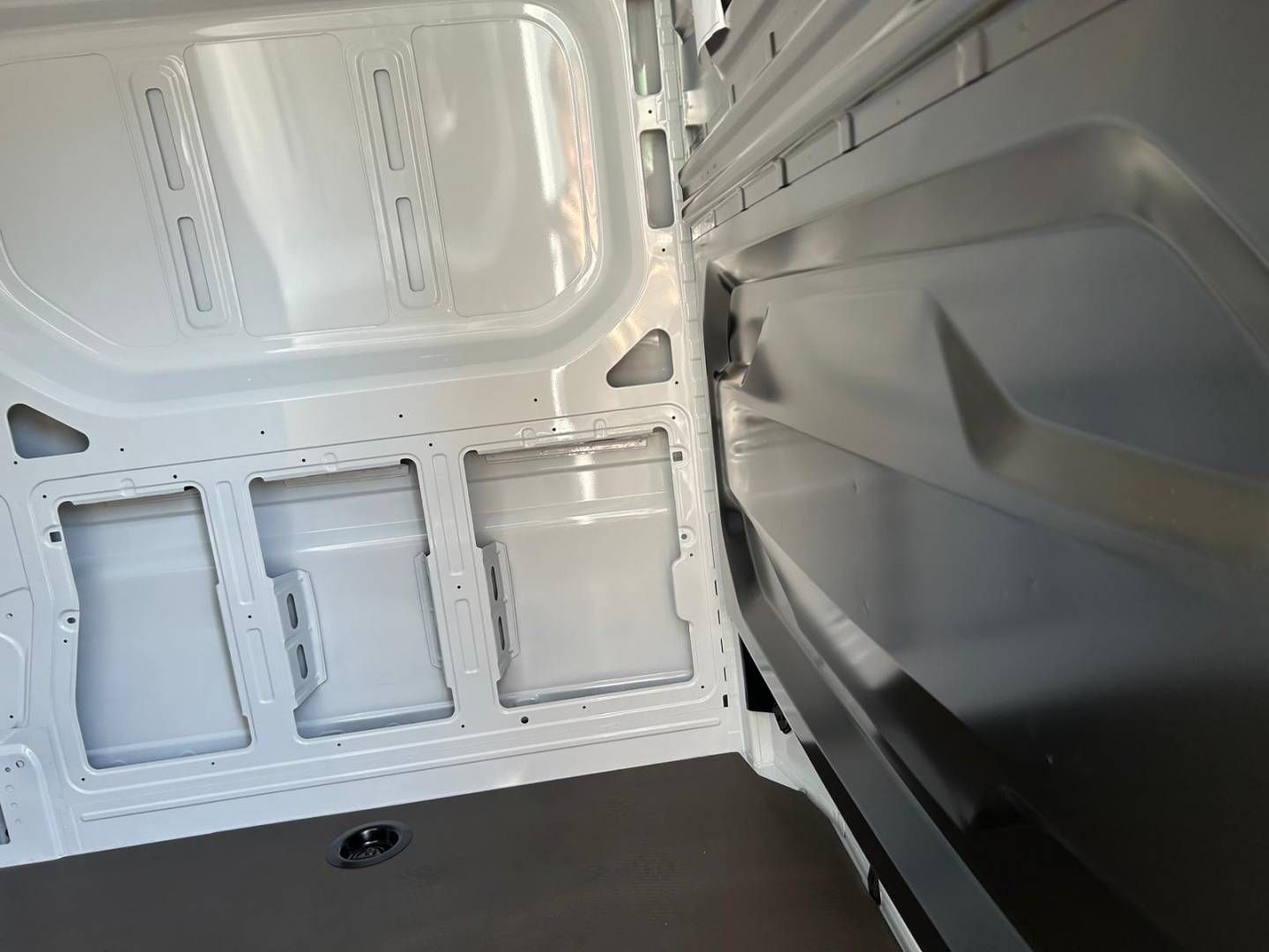 Fahrzeugabbildung Renault Master Kastenwagen FWD Kasten advance L2H2 3,3t