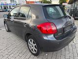Toyota Auris Luna 2,0 - Toyota Auris Gebrauchtwagen in München