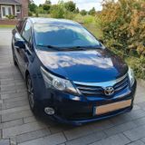Toyota Avensis Combi 1,8-l-Valvematic Comfort Comfort - Toyota Avensis aus 2013