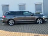 Ford Mondeo Turnier Titanium *GEPFLEGT* - Ford Mondeo Titanium mit Benzin-Antrieb