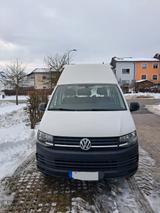 Volkswagen T6 CARAVELLE/ROLLSTUHLRAMPE - Behindertengerechte Volkswagen T6 Caravelle