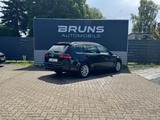 Volkswagen Golf VII Variant Lounge BMT 1.2 TSI Navi Shz - Volkswagen Golf mit Benzin-Antrieb: Kombi, 1.2