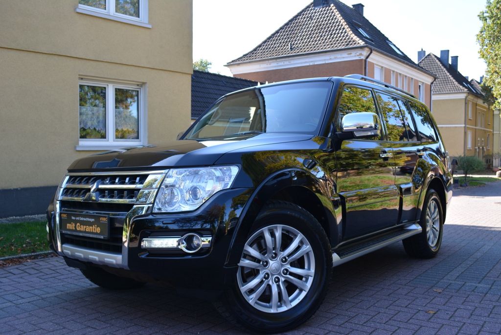 Image of Mitsubishi Pajero