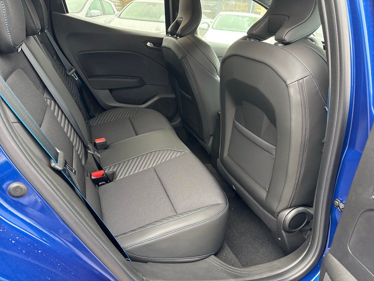 Renault Clio - Bild 26