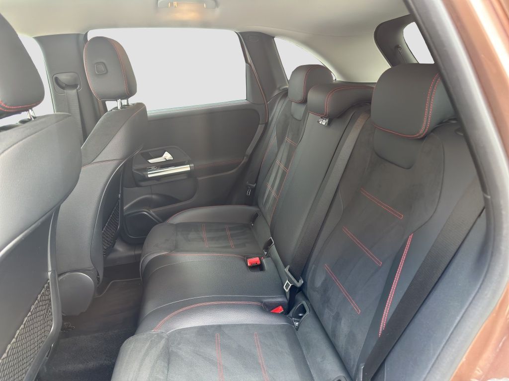 Fahrzeugabbildung Mercedes-Benz B 250 e AMG Line*LED*AppleCarPlay*PDC