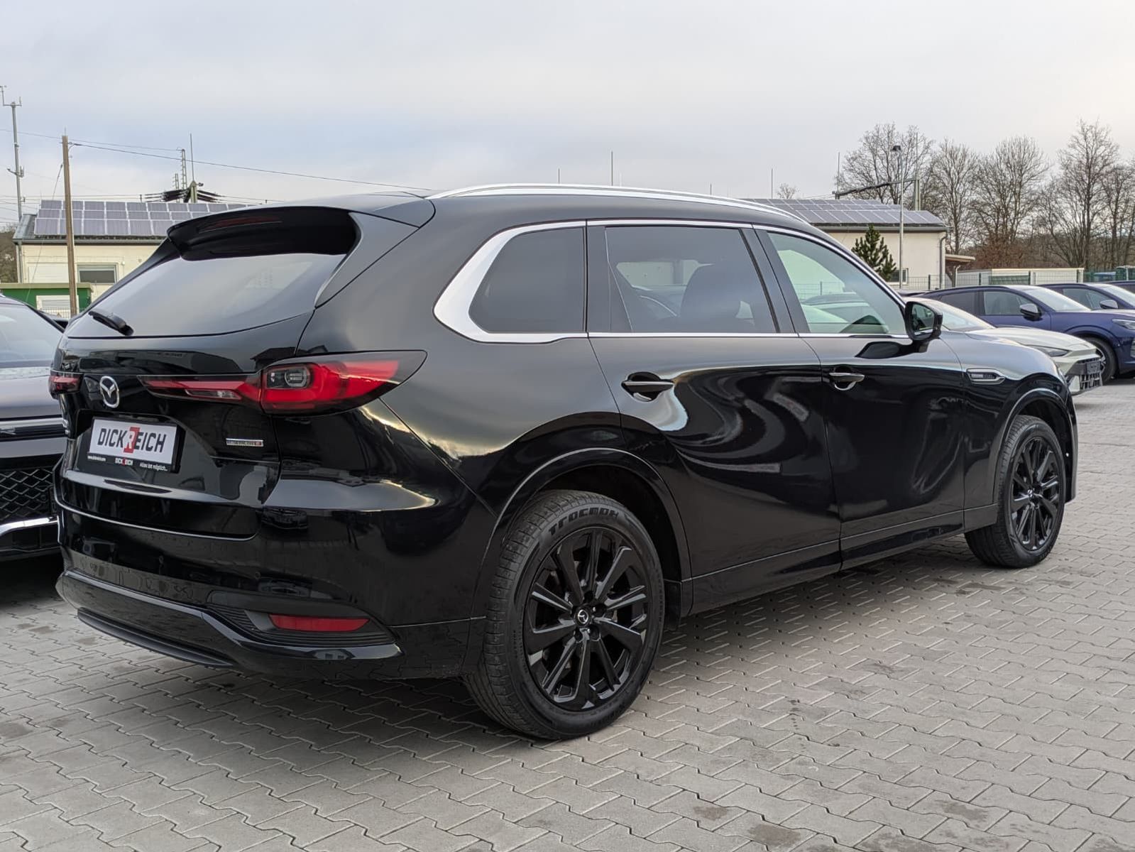 Fahrzeugabbildung Mazda CX-80 3.3L Homura Plus PANO*HUD*BOSE*NAPPA*7SIT