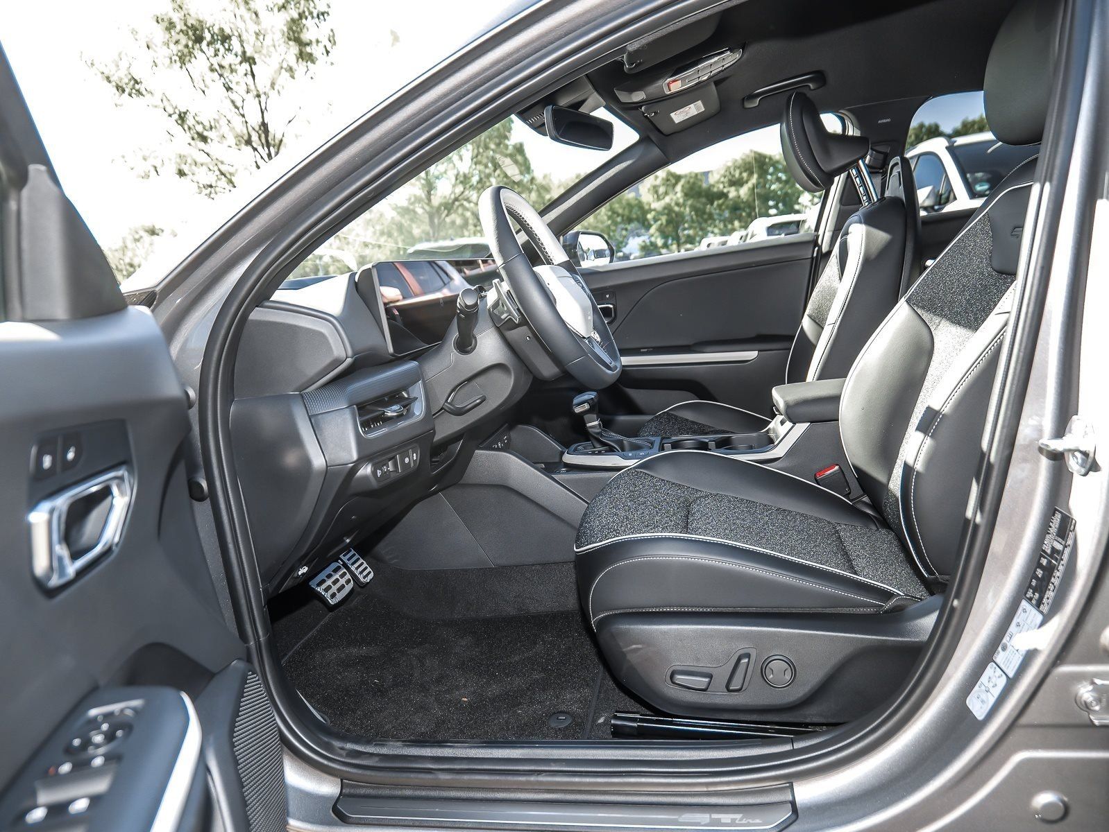 Kia K4 - Bild 7