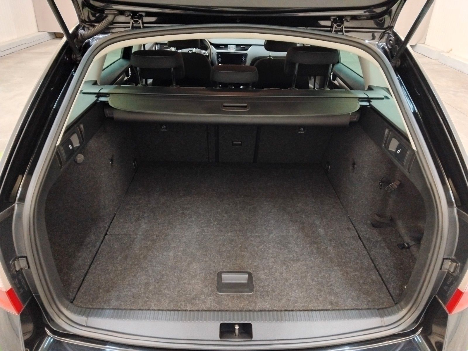 Skoda Octavia (07/2020, Benzin)