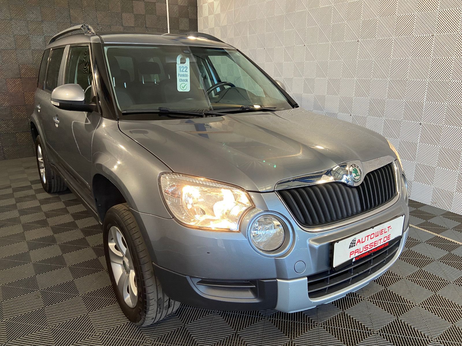 Gebrauchtwagen Skoda Yeti SKODA YETI AMBITION SHZ-EDS*BERGANFAHR-ASSITENT* in Horb am Neckar