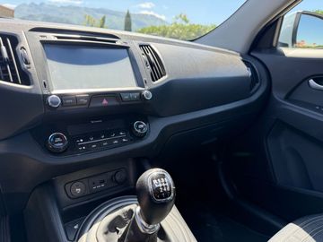 KIA Sportage - 12