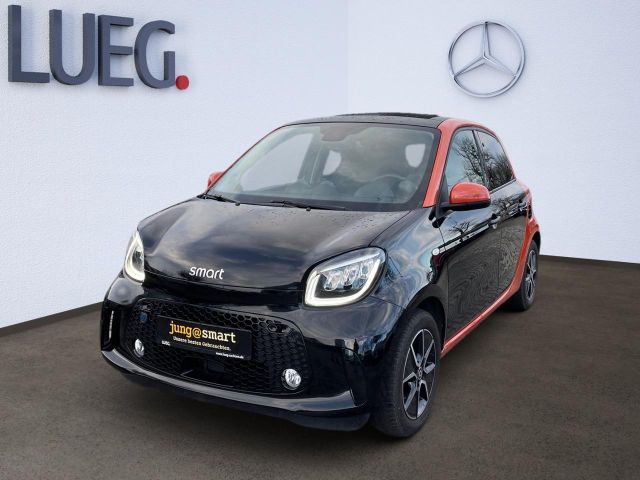 Smart EQ forfour W-Paket LM SHZ SD KlimaA LED PDC