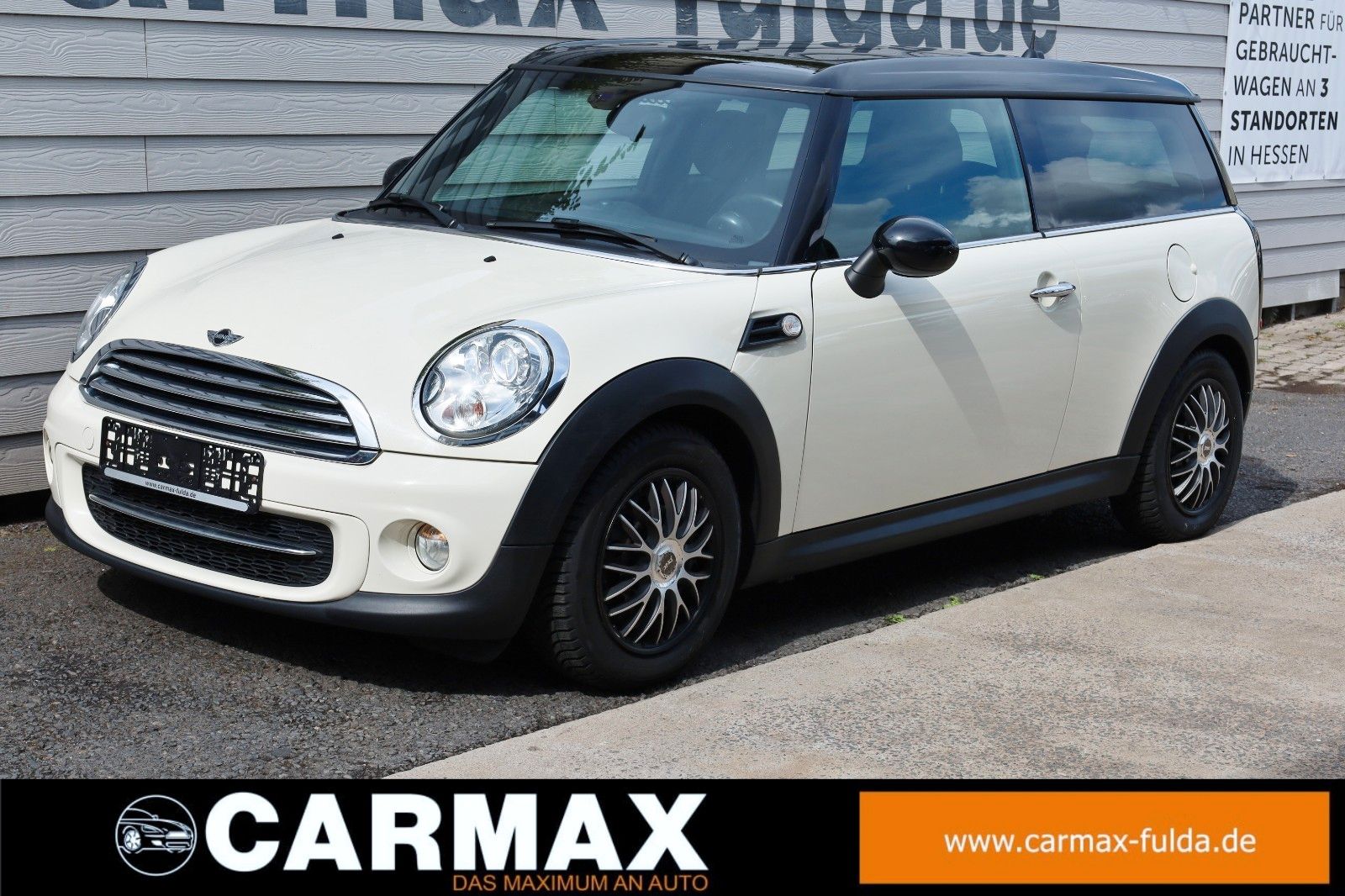 Fahrzeugabbildung MINI Clubman Cooper D T.Leder,Navi,Xenon,PanDach,SH