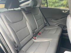 Fahrzeugabbildung Hyundai IONIQ 1.6 GDI Premium Hybrid *Totwinkel*ACC*LED*