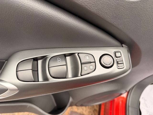 Fahrzeugabbildung Nissan Juke 1.6 Hybrid Sitzhz*Carpl.AA+Kamera