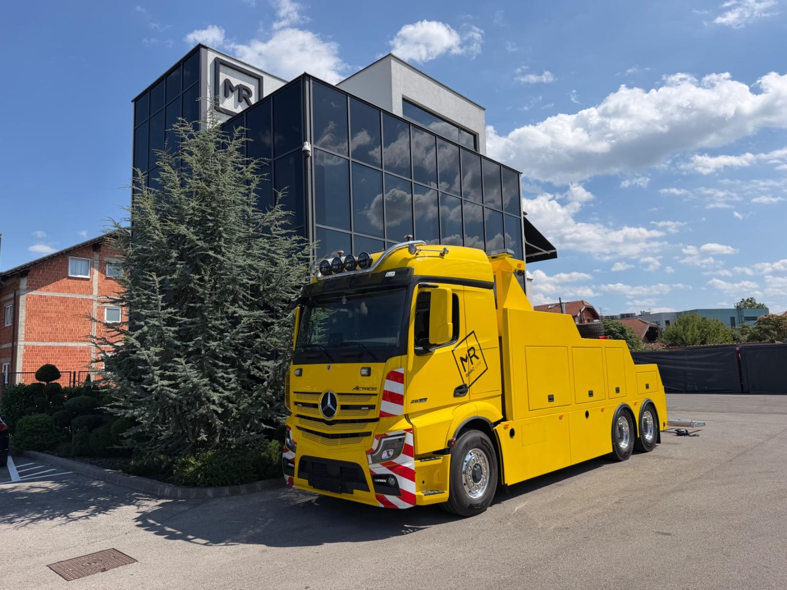 Mercedes-Benz ACTROS 2651 6x4 HYDRO DRIVE LKW&BUS WIE NEU!