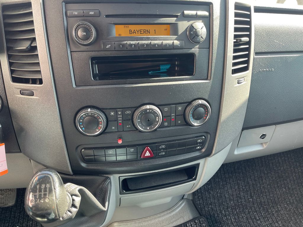 Car thumbnail