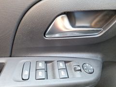 Fahrzeugabbildung Opel Corsa F Edition 1.2 180° RFK, Klima, LED
