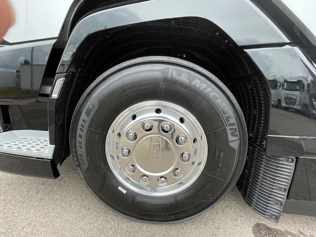 Fahrzeugabbildung DAF XG+ 480 FT   75 Jahre DAF Edition