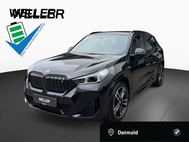 BMW iX1 xDrive 30 M Sport HUD H/K PA+ St+GO Pano 19"