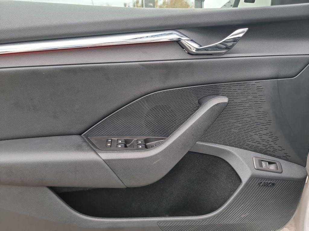 Skoda Octavia 2.0 TDI Style AZN-Haus-Förderung* VOLL !, миниатюра 18