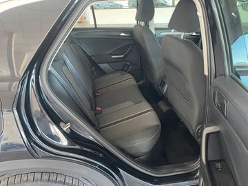 Volkswagen T-Roc - 7