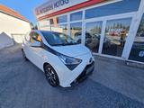 Toyota Aygo AYGO x-play club"Automatik" - Toyota Aygo (X) in Dresden