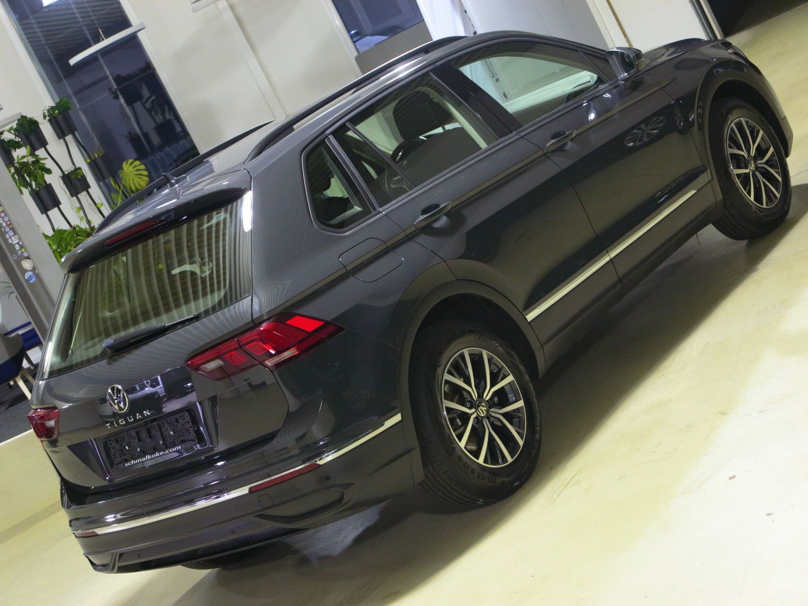 Volkswagen Tiguan 1.5 TSI OPF DSG7 Life Navi ACC DAB LM17 imagem 3