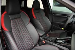AUDI RS3 Sportback/RS DYNAMIK/ SONOS/ KOMFORT PRO AUDI RS3 Sportback/RS DYNAMIK/ SONOS/ KOMFORT PRO