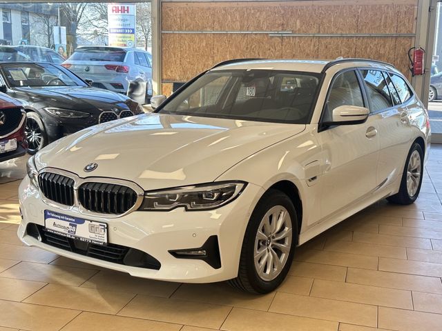 BMW 320 e Advantage*xDrive*LED*Nav*CarPlay*ACC*R.Cam