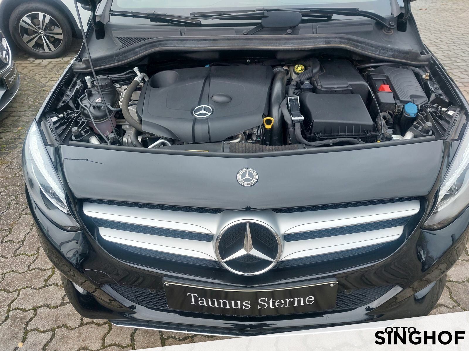 Fahrzeugabbildung Mercedes-Benz B 200 d Urban +LED+Navi+Park Ass+Fernlicht Ass+