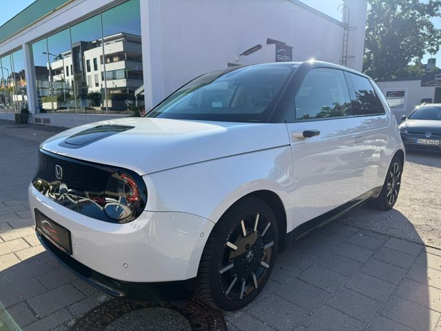 Honda e Advance 360 Kamera Navi Volldigital