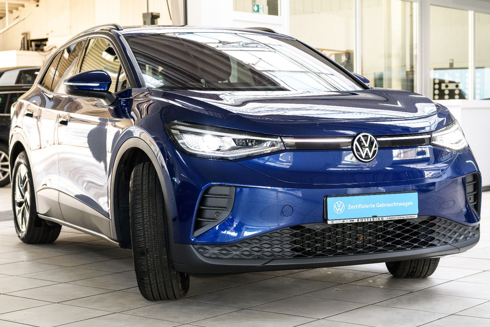 Fahrzeugabbildung Volkswagen ID.4 Pro IQ-LED+360°KAM+EASY-OPEN+NAV+ACC+WÄRMEP