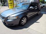 Volvo V50 D2 Kombi Klima/PDC/HU: 04/2027 - Volvo V50 mit Diesel-Antrieb: 2.0