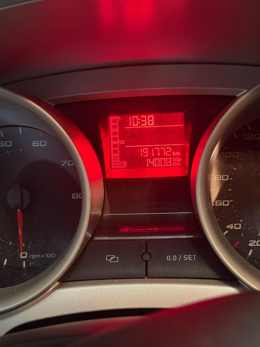 Seat Ibiza 2010 — photo 10