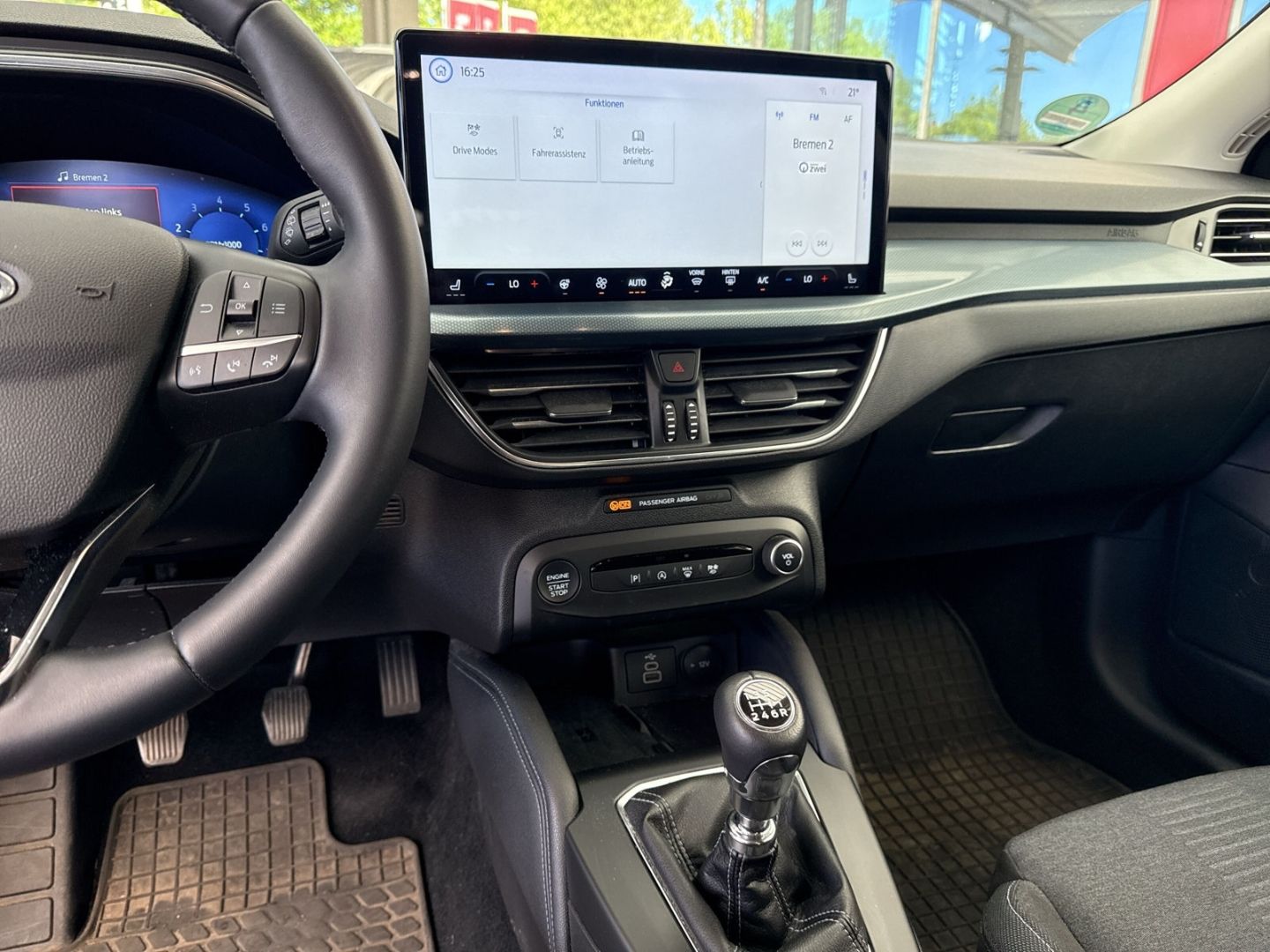 Fahrzeugabbildung Ford Focus Active X 1.0 M-Hybrid Fahrassistenz + Wint