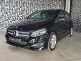Mercedes-Benz B 220 4Matic*AHK*LED*AUTOMATIK*NAVI* Urban*PANO - Mercedes-Benz B-Klasse: Kombi