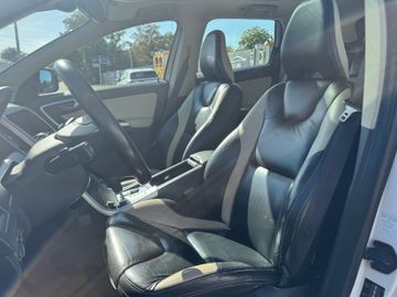 Volvo XC60 - 10