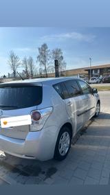 Toyota verso zum verkaufen - gebrauchte Toyota Verso aus dem Jahr 2010