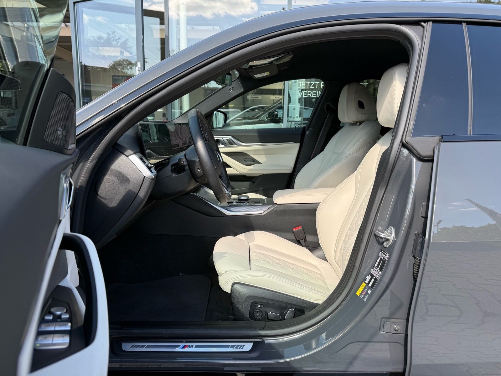 BMW i4 - Bild 8
