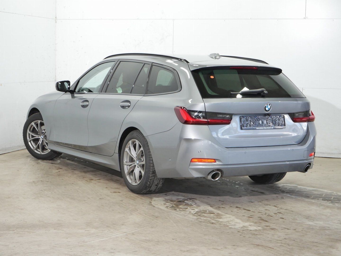 Fahrzeugabbildung BMW 318i |Komfortzugang |Sitzheizung |HiFi