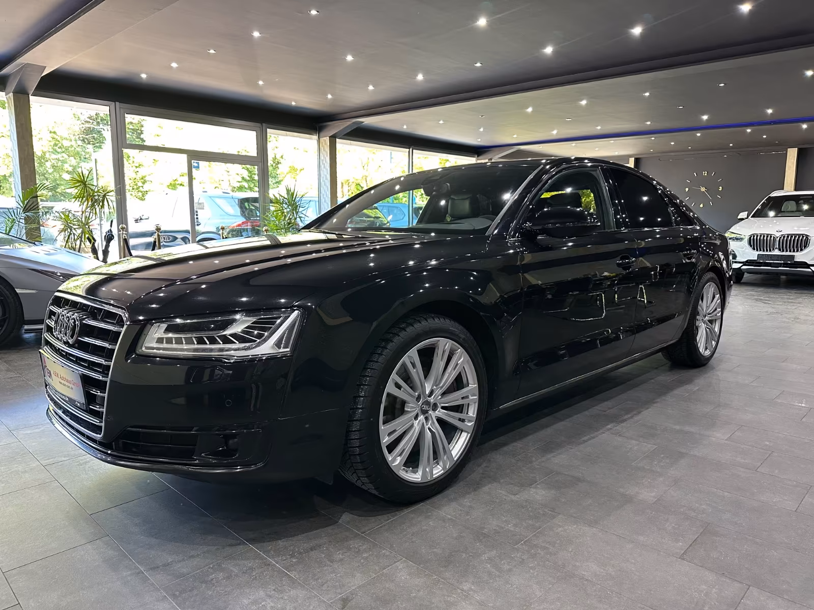 Audi A8 4.2 TDI quattro / Soft-Close / BOSE / HEAD-UP