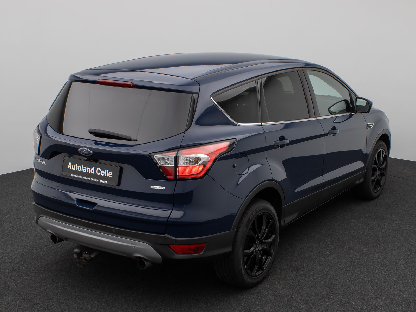 Fahrzeugabbildung Ford Kuga Trend AHK Sitzhzg PDC Tempomat 8Fach