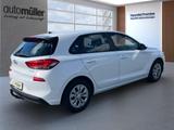 Hyundai i30 PURE *AHK*KLIMA*TEMPOMAT* - Hyundai i30 Pure mit Benzin-Antrieb