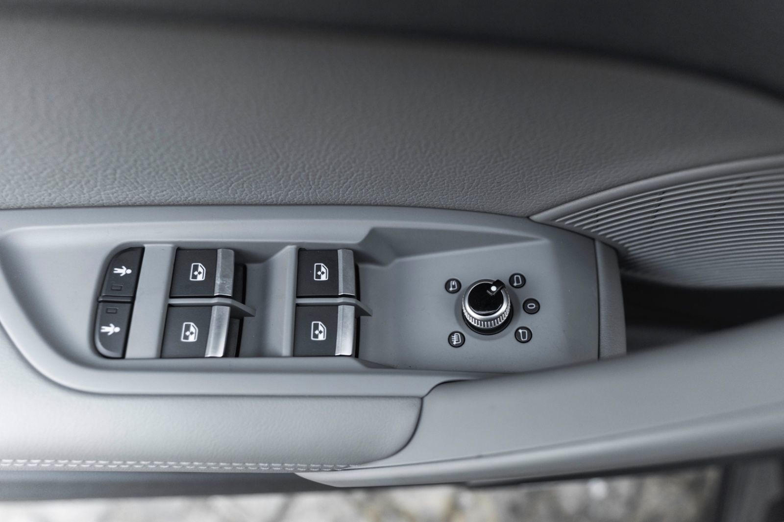 Fahrzeugabbildung Audi Q5 45TFSI S-LINE QUATTRO B&O PANO HUD ACC 360°