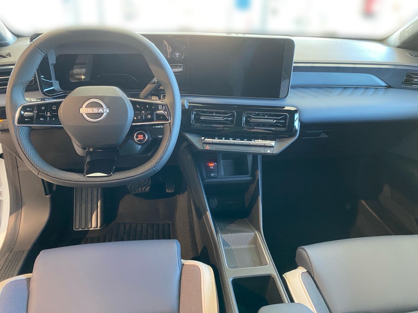 Fahrzeugabbildung Nissan Micra 110 kW Evolve*NAVI*PDC*KAMERA*SOUND*PILOT*