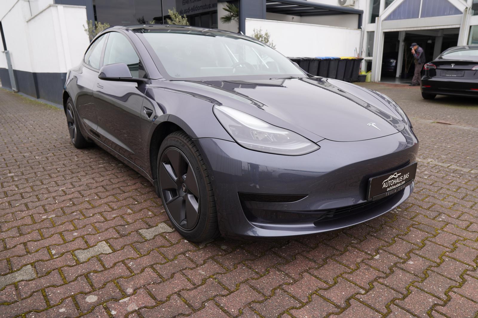 Tesla Model 3 Standard Range+ * Mwst ausweisbar